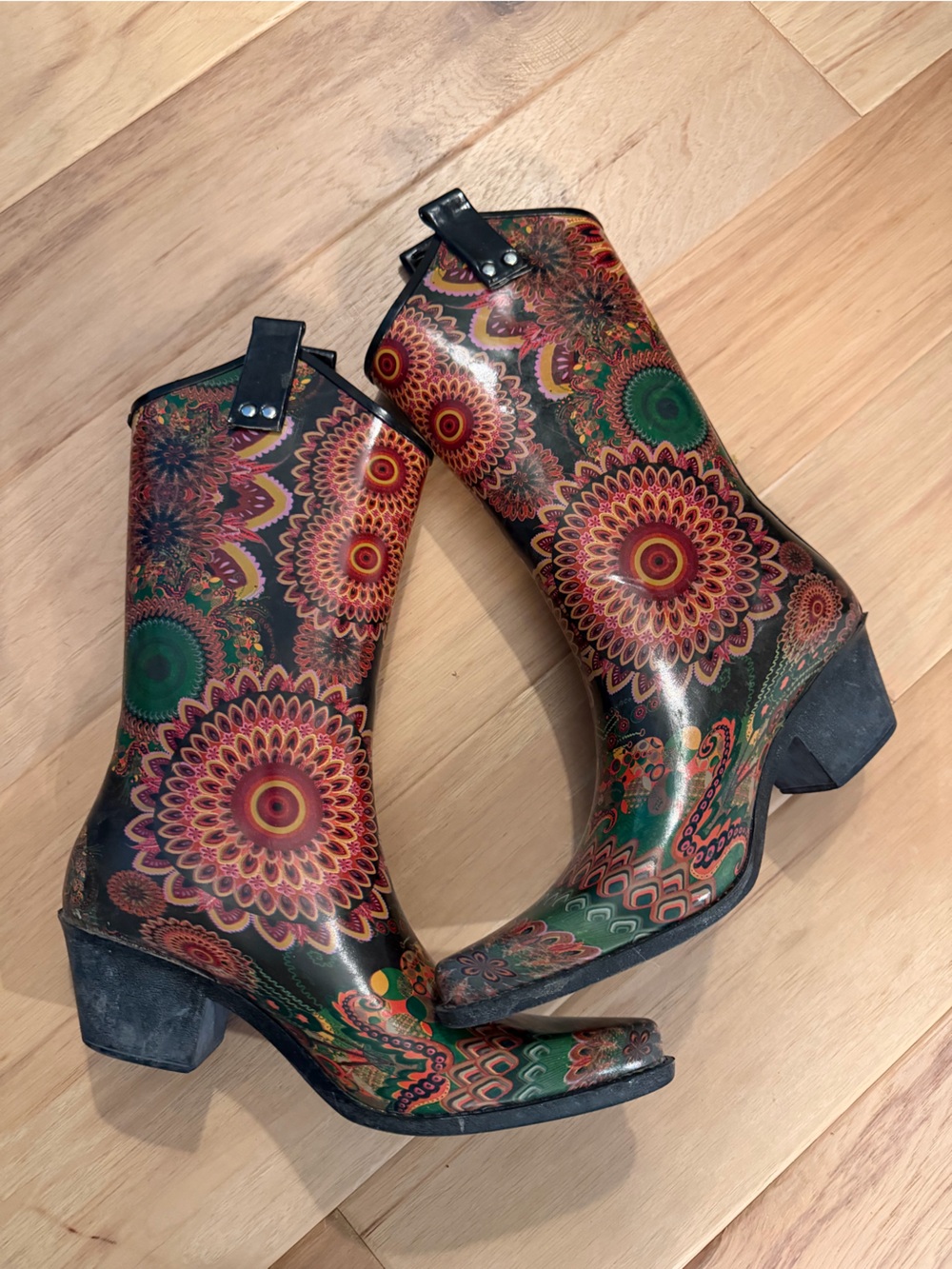 Nomad women's western-style rubber rain boot floral print size 7